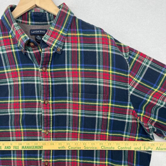 LANDS END Shirt Mens XL 17-17.5 Plaid Traditional Fit Flannel Button Down Blue - Picture 12 of 14